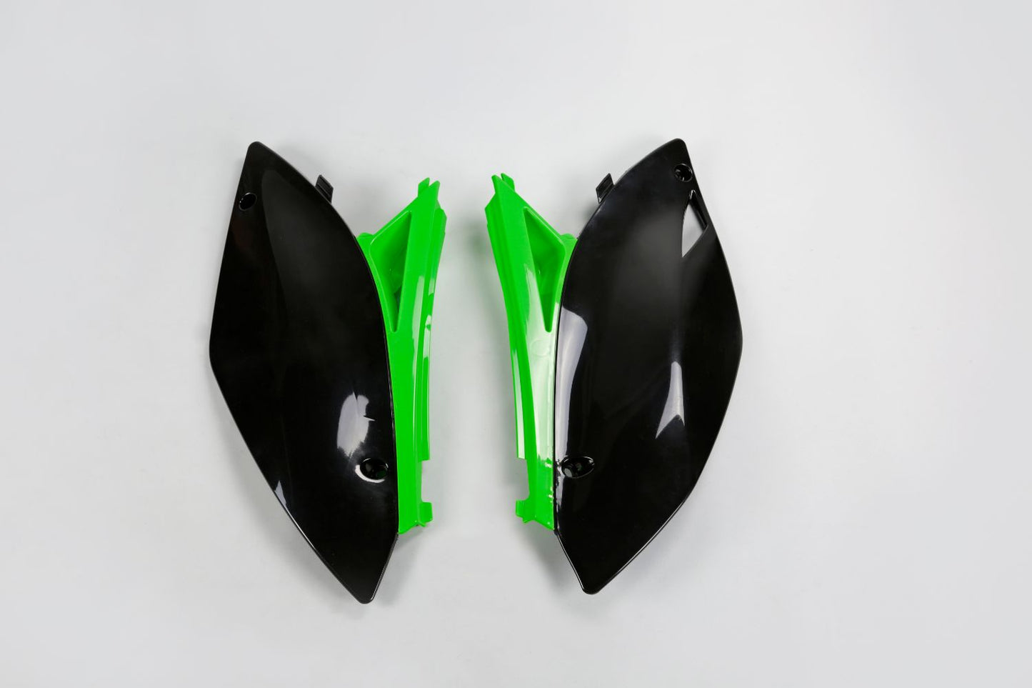 UFO Plast Fianchetti laterali portanumero Kawasaki KX 250 F 2009-2012