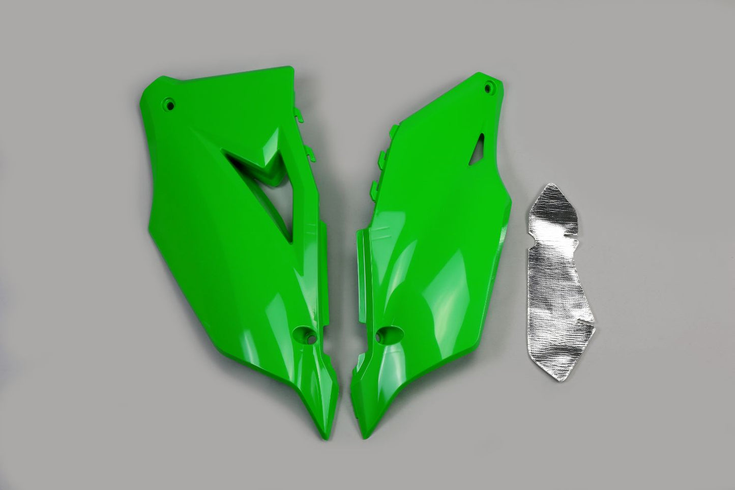 UFO Plast Fianchetti laterali portanumero Kawasaki KX 250 F 2021-2024