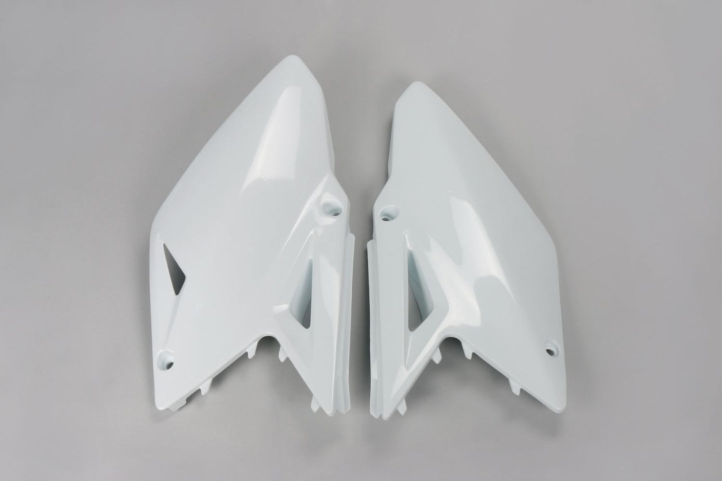 UFO Plast Fianchetti laterali portanumero Suzuki RMZ 450 2008-2017