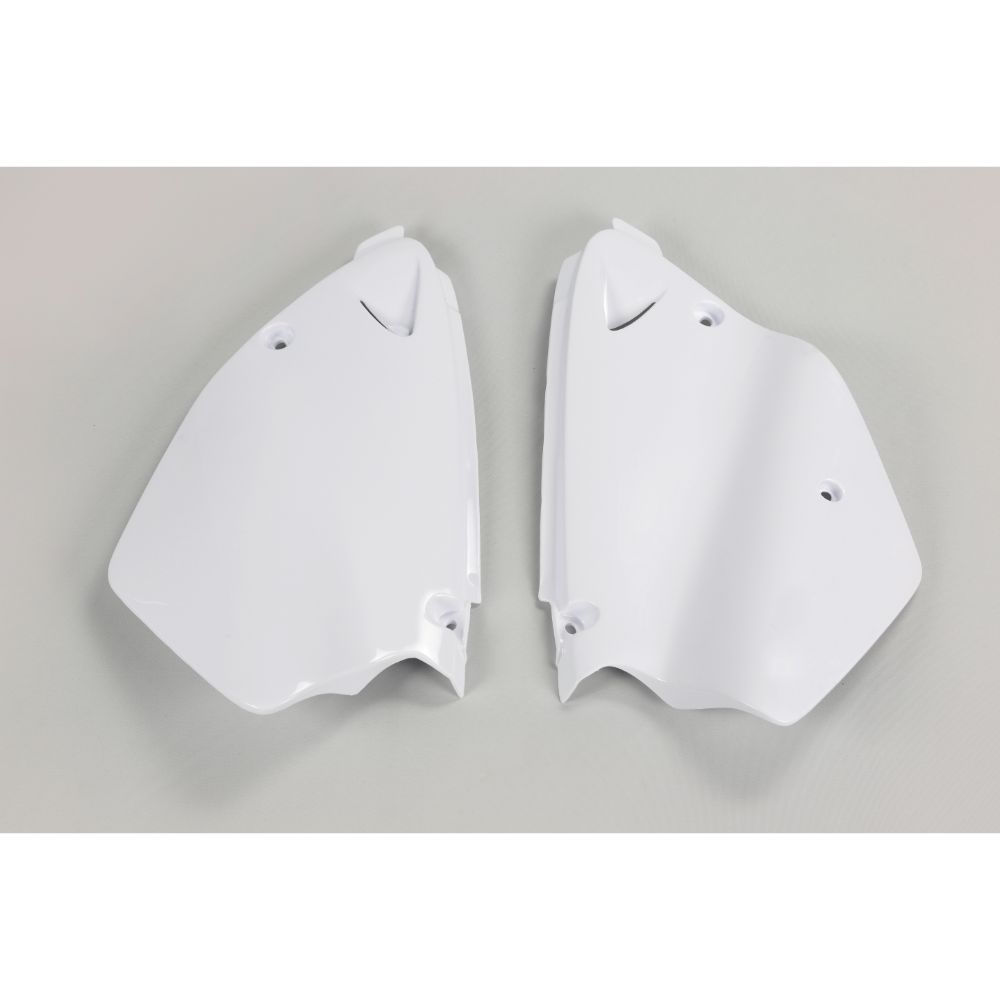 UFO Plast Fianchetti laterali portanumero Yamaha YZ 125 1996-2001