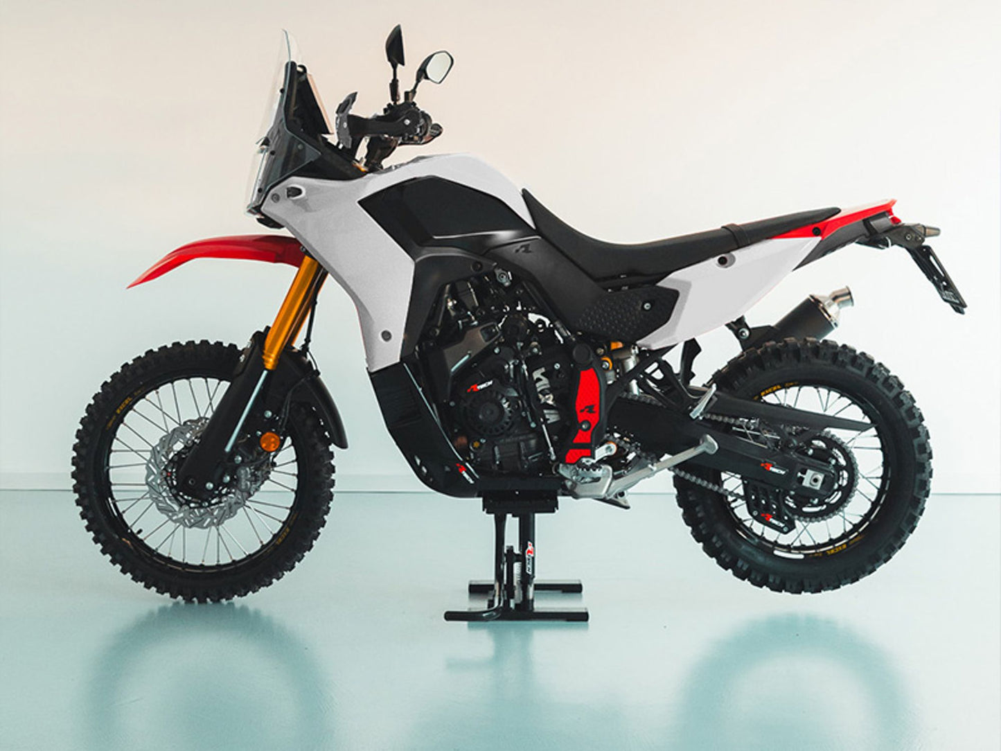 Kit Plastiche Racetech YAMAHA TENERE 700 REVOLUTION 2025-2026 Kit BIANCO-ROSSO-NERO
